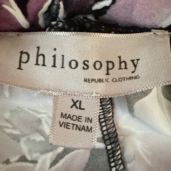 Philosophy XL elastic waist black floral skirt - Picture 3 of 5